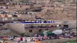 حلقة ذكر صوفية كردية في مدينة كرمان‌شاه، إيران.