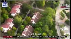 طائرة إسرائيلية تصور دبابة إسرائيلية تقصف منزل في مستوطنة بئيري به مستوطنين، 7 أكتوبر 2023