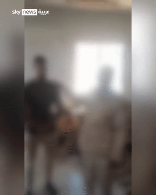 فيديو للجنود المصريين المحتجزين في السودان قبل نقلهم إلى مصر، 19 أبريل 2023