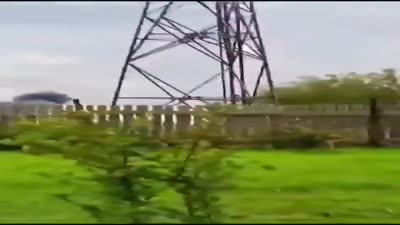 لحظة سقوط وتحطم طائرة مدنية بمحيط موسكو والتي كانت تقل يفغيني بريغوجين زعيم فاغنر السابق (23 أغسطس 2023)