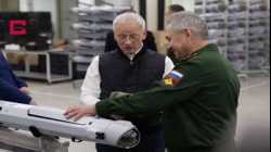 صور من زيارة وزير الدفاع الروسي سيرغي شويغو لخطوط انتاج المسيرات العسكرية (فبراير 2024)