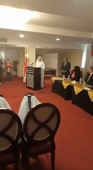 وفاة السفير السعودي بالقاهرة محمد القحطاني اثناء كلمة له ألقاها في القاهرة