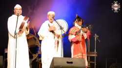 فنون الأطلس المتوسط ⵜⵉⵥⵓⵕⵉⵡⵉⵏ ⵏ ⴼⴰⵣⴰⵣ