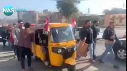 نواب تشترين يدخلون البرلمان بالتوكتوك