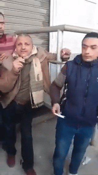 اولاد رجب تطرد عمالها بدمياط